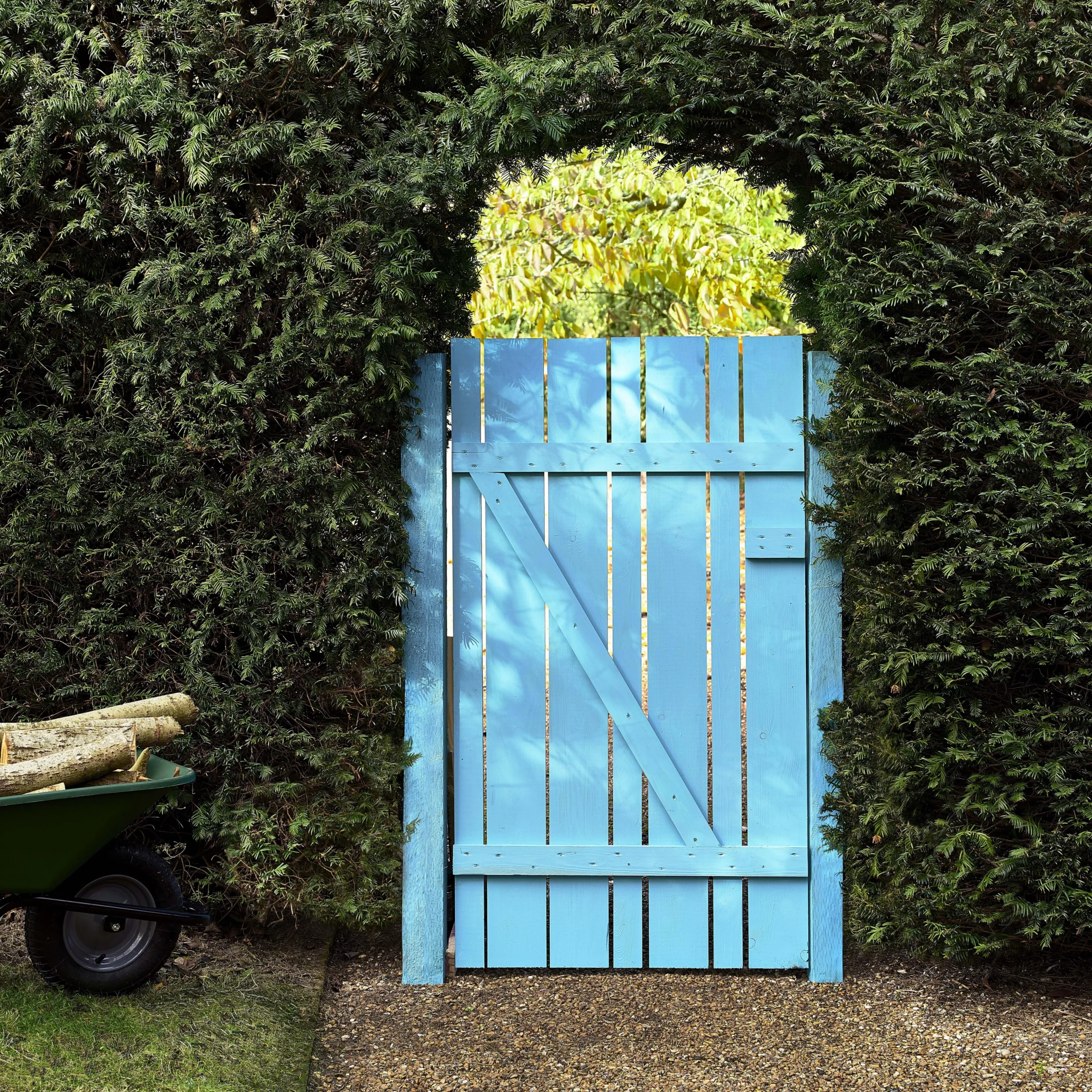 Cuprinol Garden Shades Beach Blue Matt Multi-surface Exterior Wood Paint, 1L 5 Cuprinol Garden Shades Beach Blue Matt Multi-surface Exterior Wood Paint, 1L - Image 3