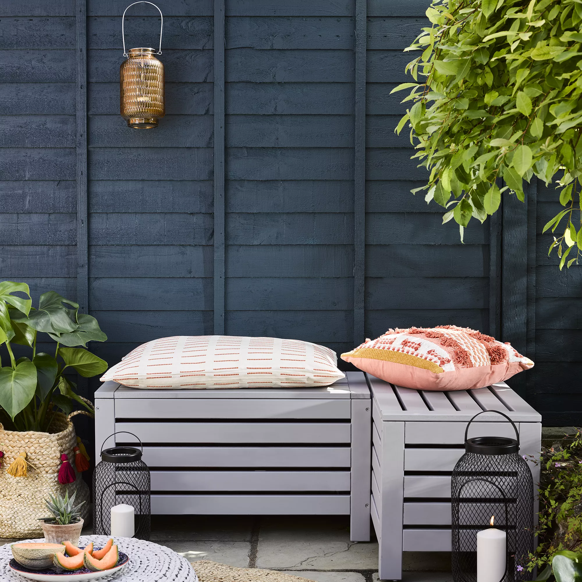 Rust-Oleum Garden Paint Evening Blue Matt Multi-surface Garden Paint, 2.5L Tin 6 Rust-Oleum Garden Paint Evening Blue Matt Multi-surface Garden Paint, 2.5L Tin - Image 4